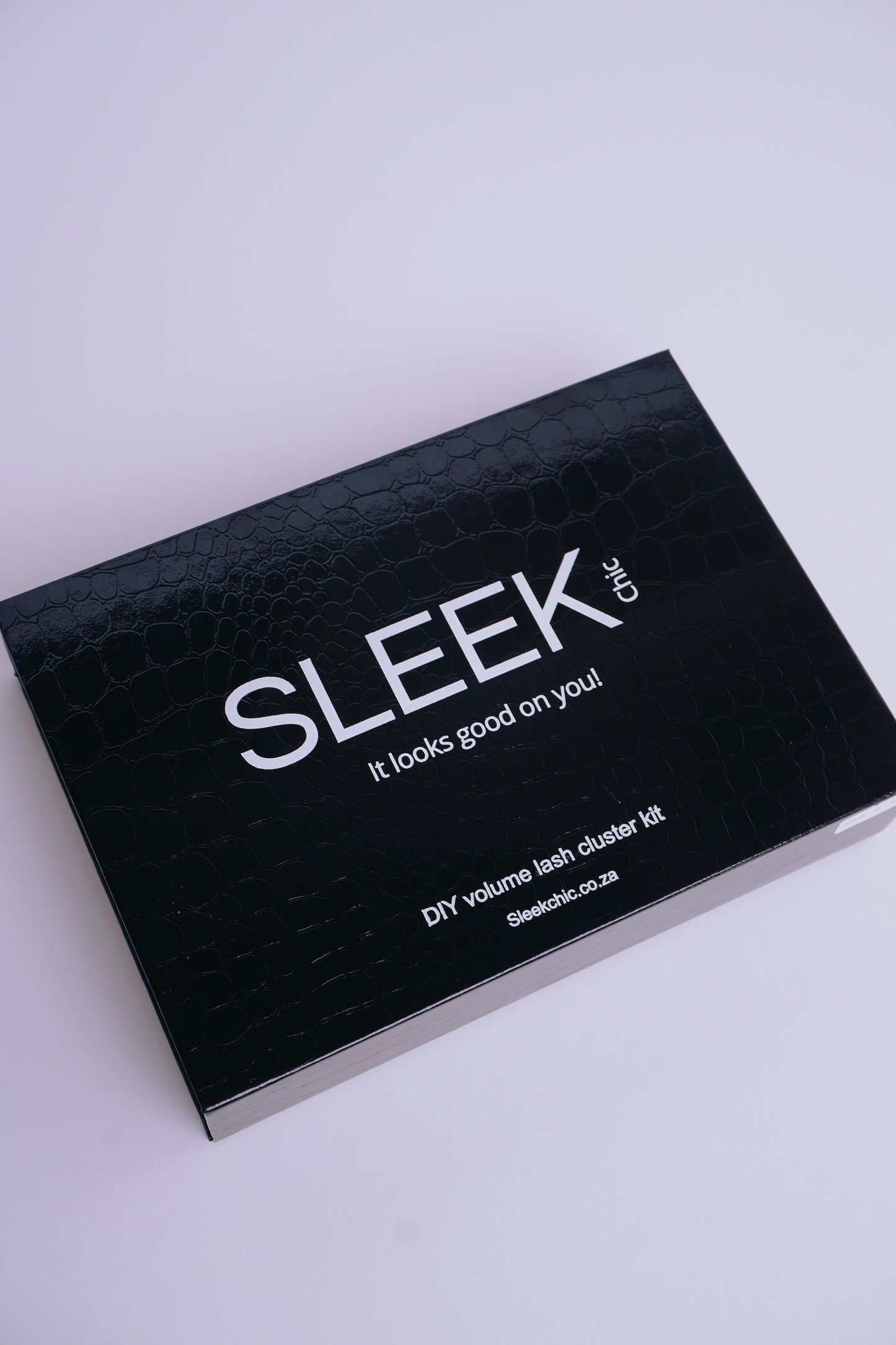 Sleek Chic DIY Lash Kit – Fluffy Volume (C Curl)
