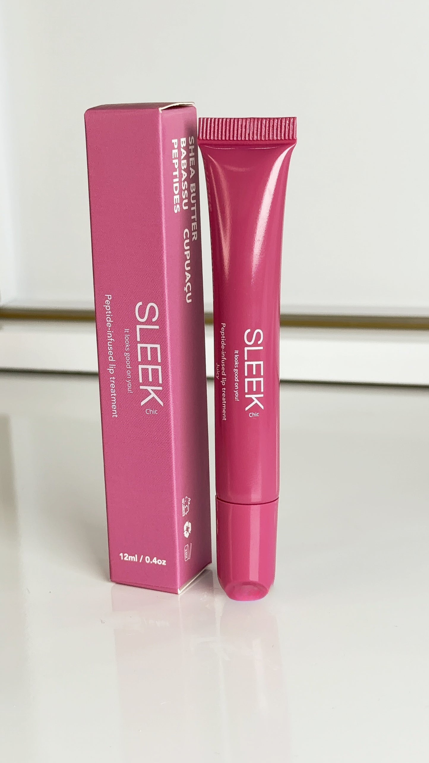 Juicy - Peptide infused lip treatment (
